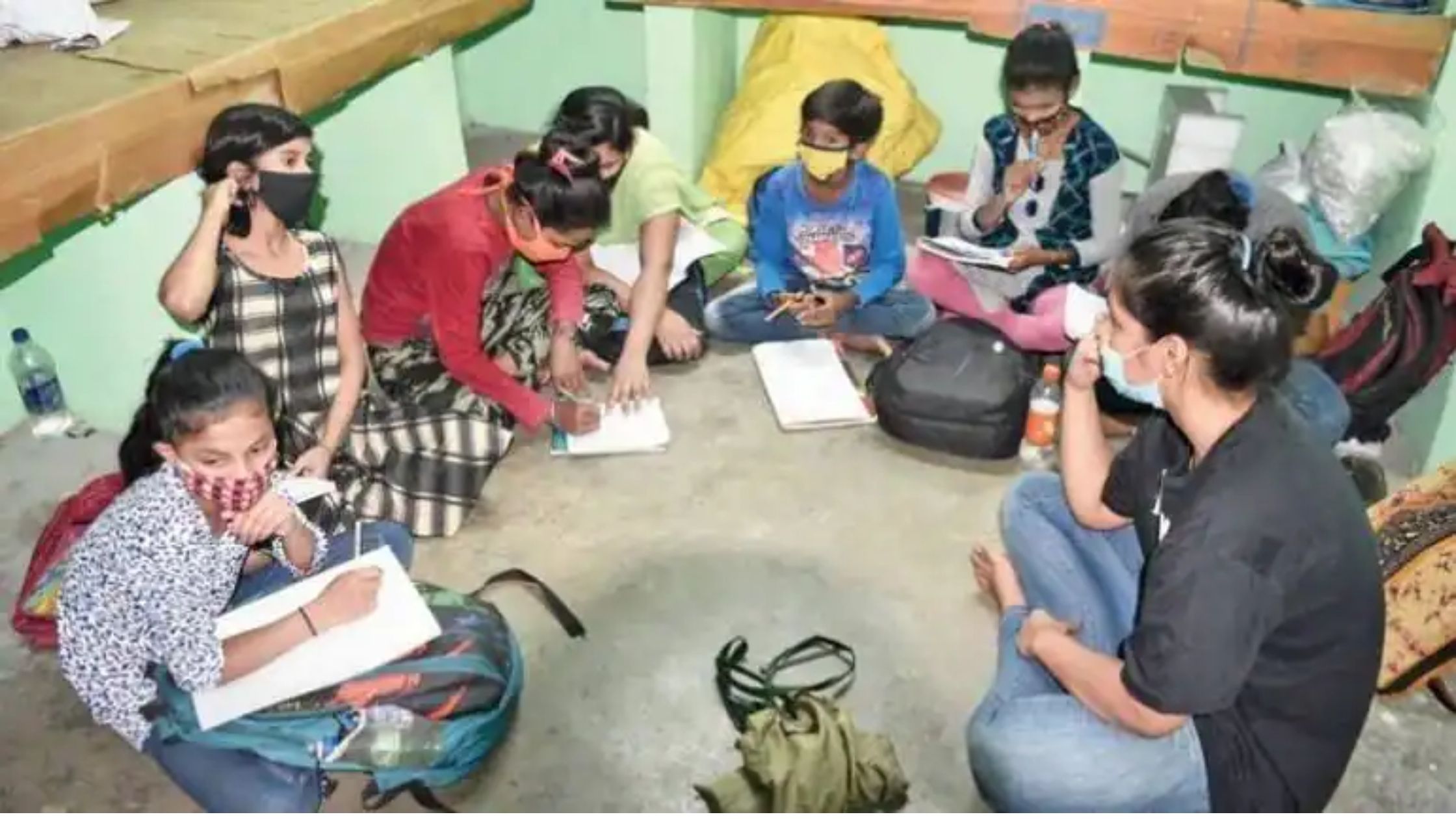 School children study the highest tuition in Bihar and Bengal