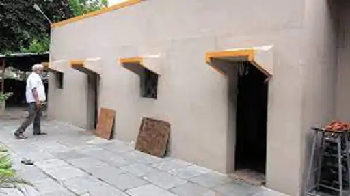 The specialty of Shingnapur village of Maharashtra is that no house is locked here All the houses are without locks
