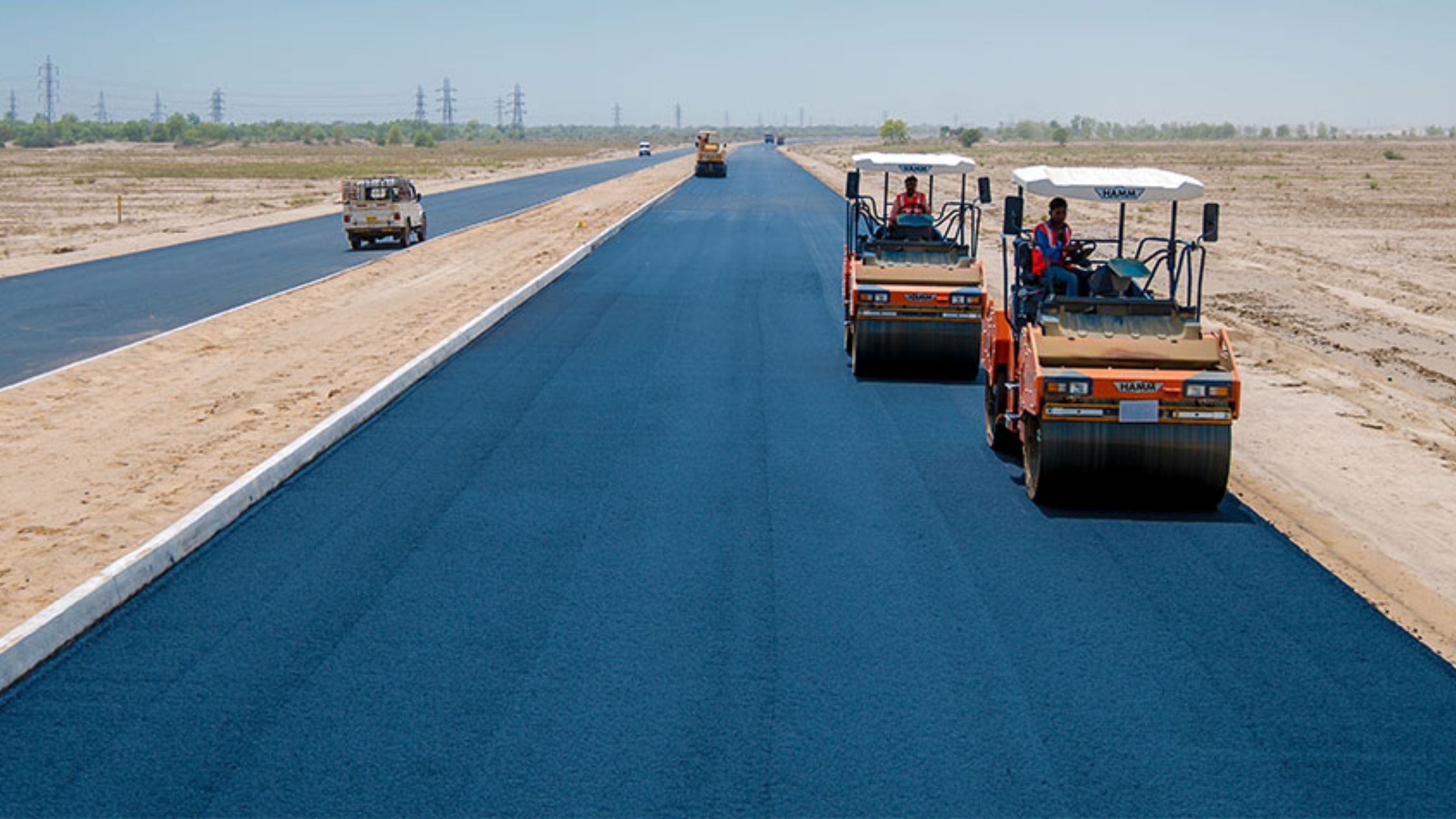 glazing road being built on Indo-Nepal border