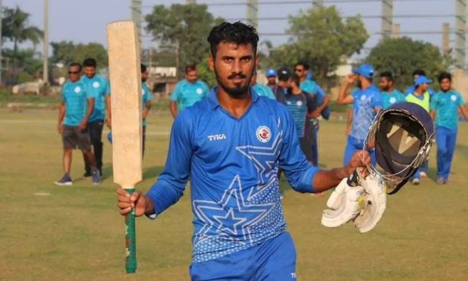 22 year old batsman Sakibul Ghani from bihar