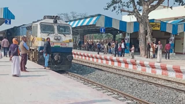 Jhanjharpur nirmali rail section
