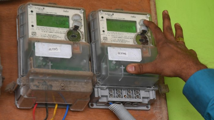 The work of installing smart prepaid meters in Bihar started fast