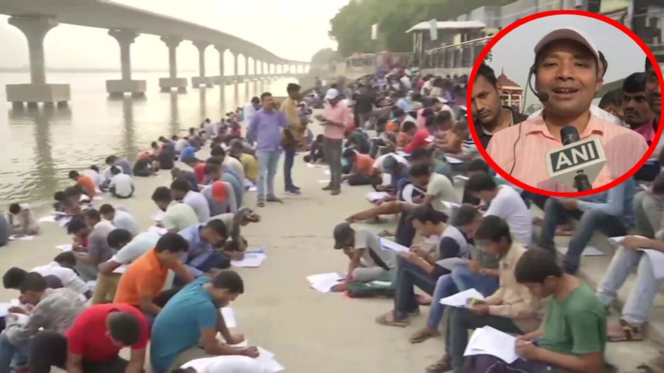 Thousands of youth are preparing for SSC and Railways at Ganga Ghat