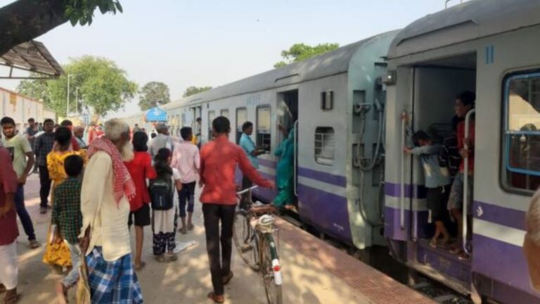 बिहार: बिहारीगंज-बनमनखी रेलखंड पर ट्रैन परिचालन से सफर हुआ आसान
