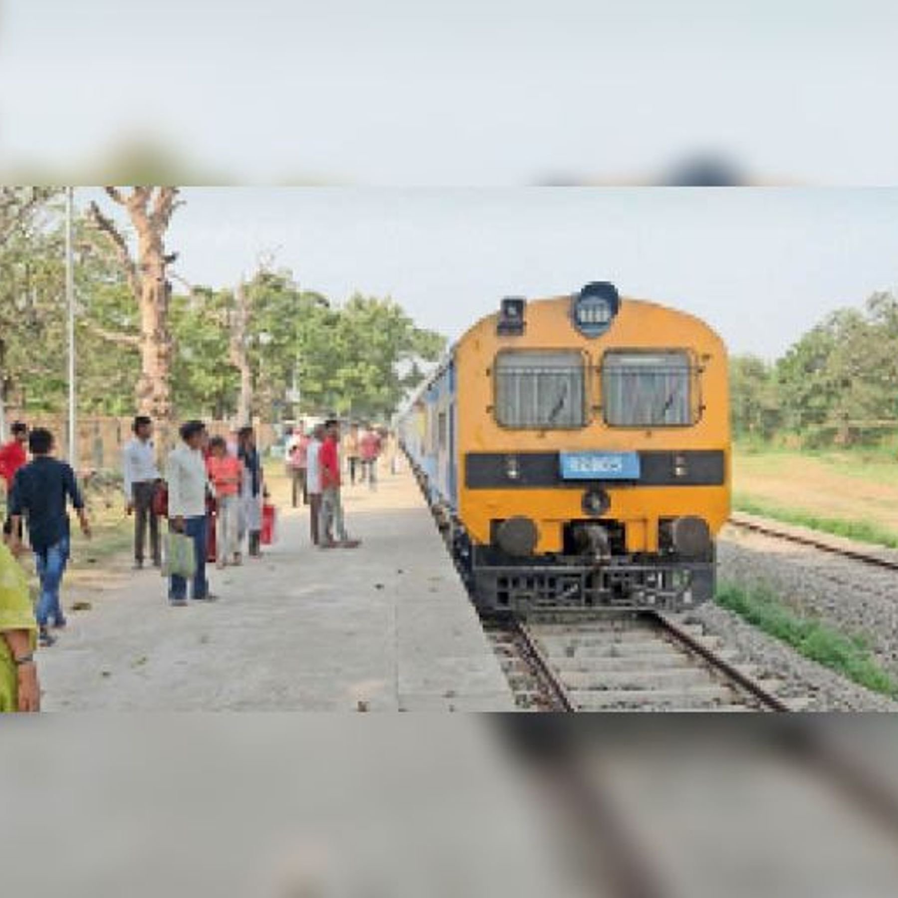 Train operation started after six years on Bihariganj-Banmankhi rail section