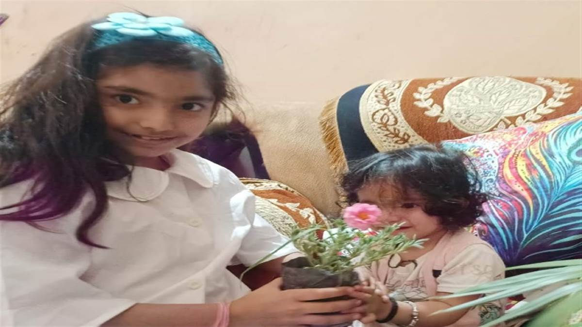 7 year old girl Pragya Ranjan is making people aware of environment