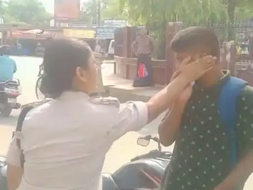 DSP Jyoti slapping during checking in Gopalganj