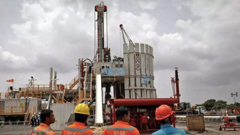 बिहार में सोने के बाद तेल भण्डार होने के आसार, ONGC को मिला पेट्रोलियम एक्सप्लोरेशन का लाइसेंस