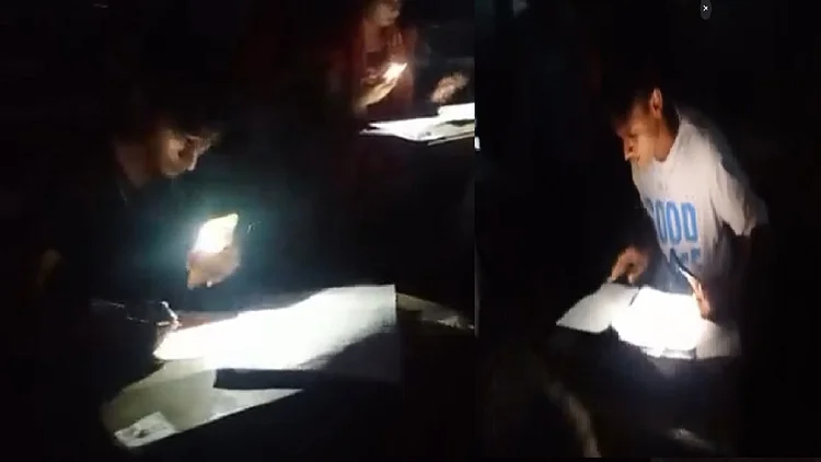 Video of taking exam under the light of mobile torch is viral in social media