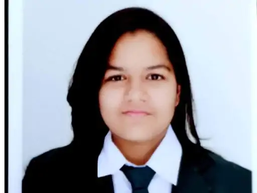 Ayushi is studying from DPS Ranchi