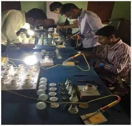 Bulb manufacturing unit started at a cost of 2.5 lakhs
