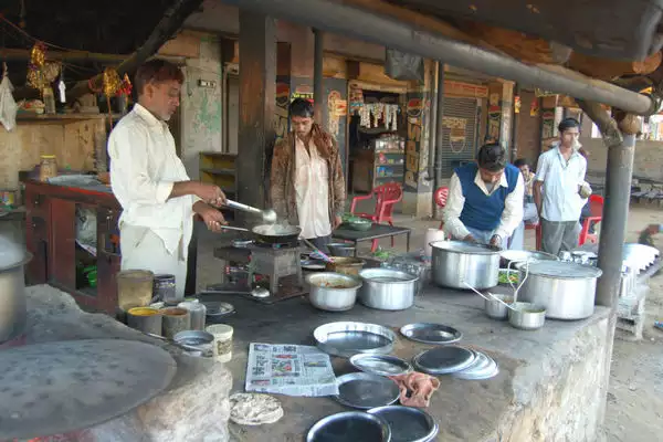 Luxury dhaba-restaurants on these major routes