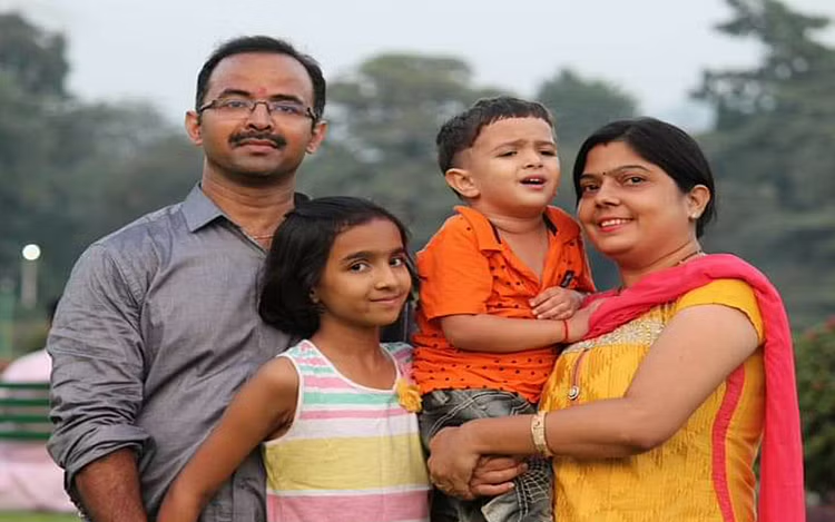 Shipra Mishra with her husband and kids
