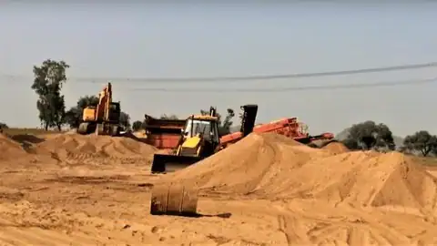 49 lakh cft sand stock available in patna