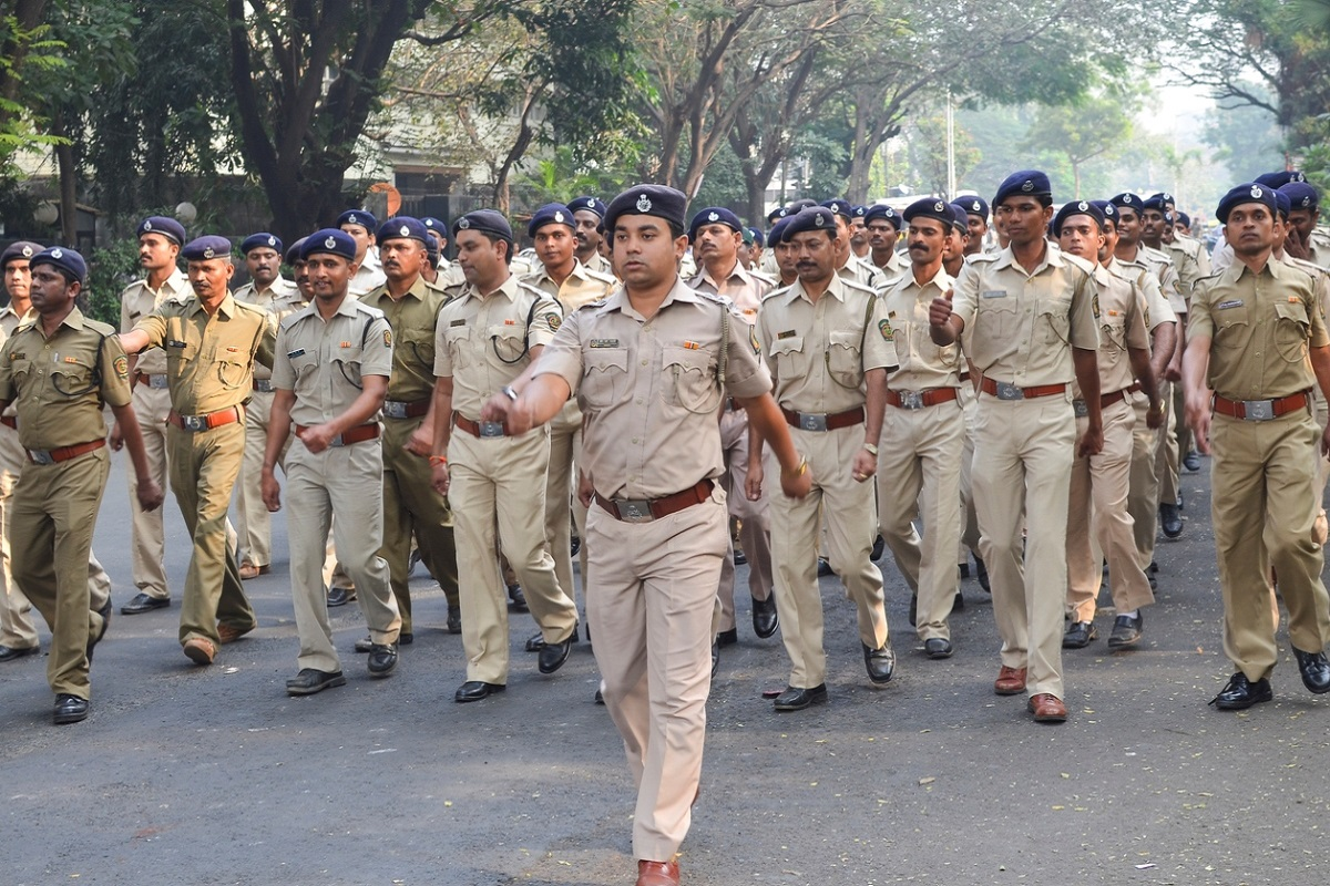 Headquarters sent a proposal for reinstatement of about 1 lakh policemen to the Home Department