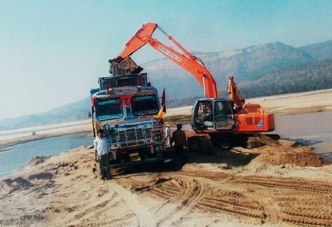 On the orders of the court, mining was being done from about 435 sand ghats in only 16 districts.