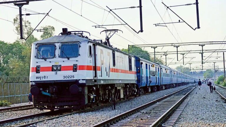बिहार के रेल यात्रियों के लिए बड़ी खबर, जनसेवा और पुरबिया एक्सप्रेस अगले 3 महीने के लिए रद्द