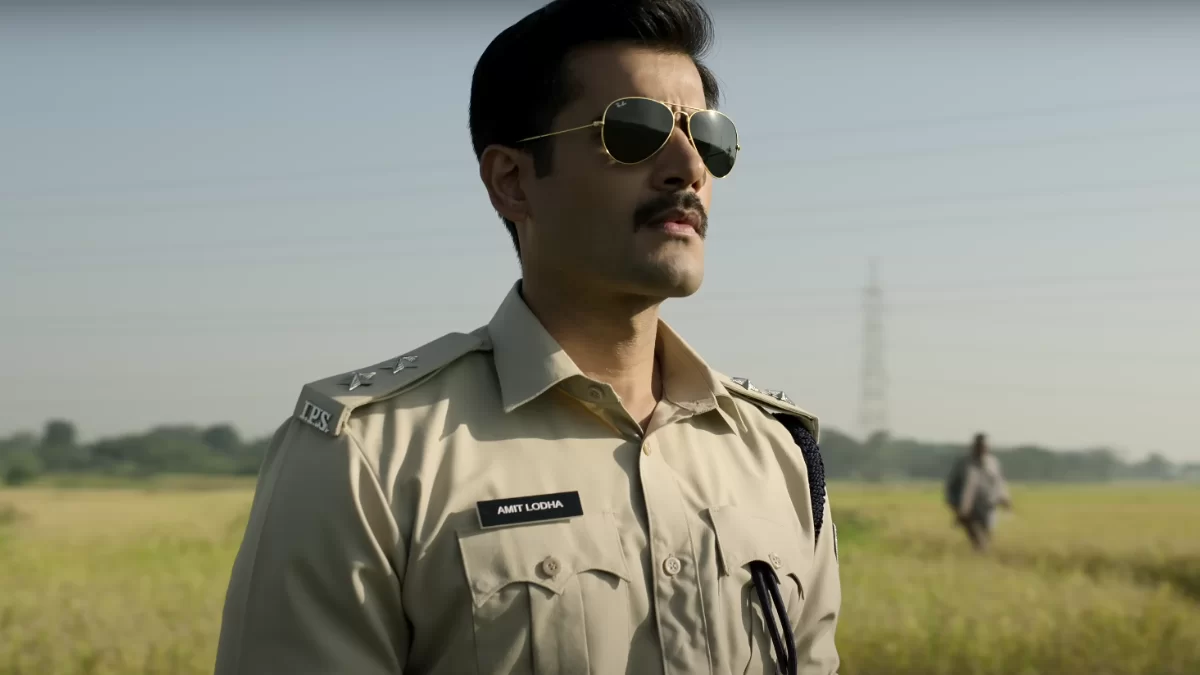 Karan Tacker plays the role of IPS officer Amit Lodha in Khakee The Bihar Chapter